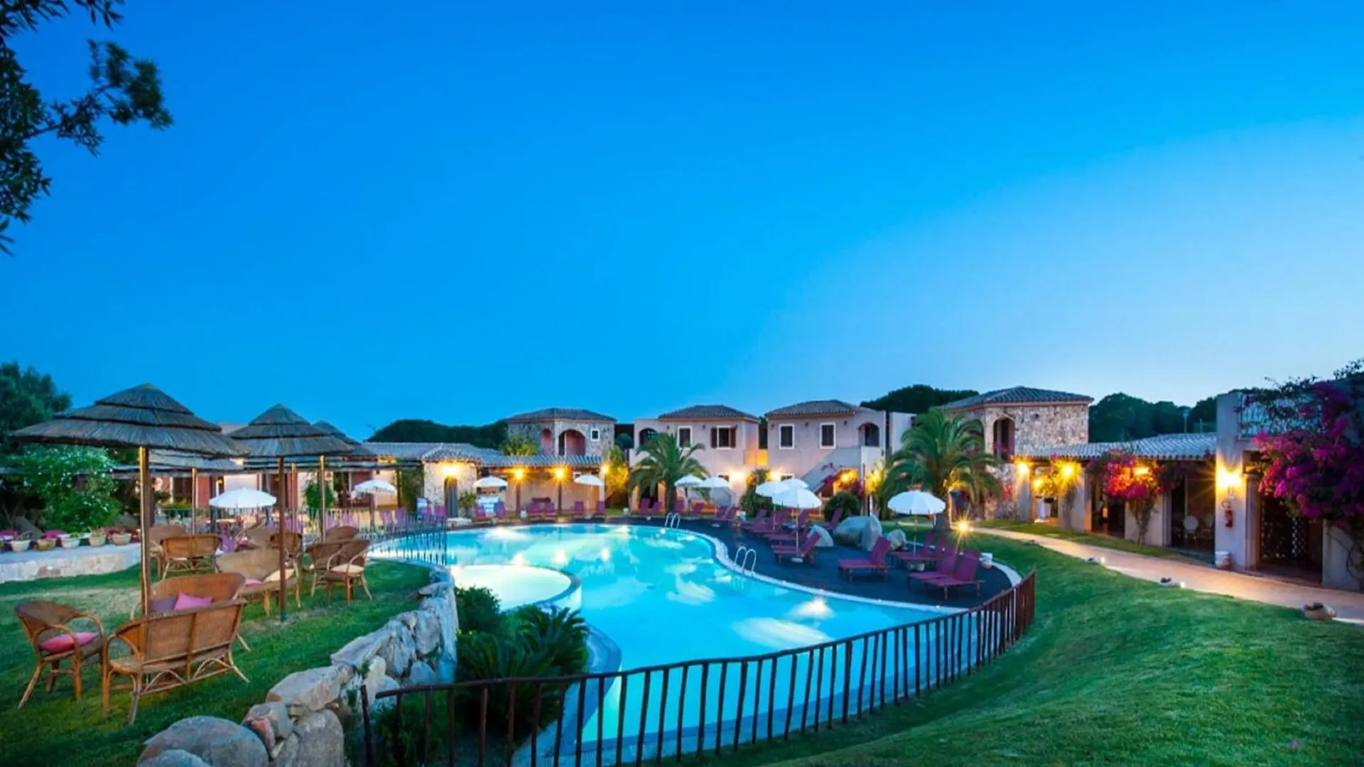 Apartment In Residence With Swimming Pool Villasimius Italy